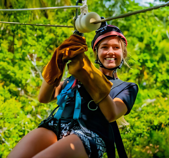 LAS TERRENAS Ziplines Samana